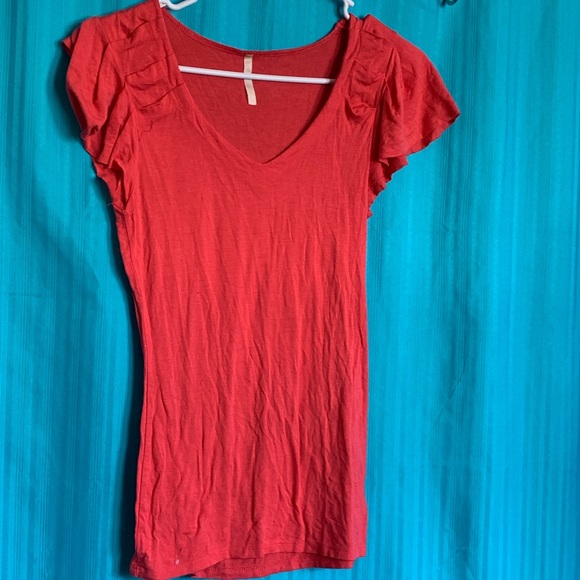 Basic pink Tshirt - Picture 2 of 4